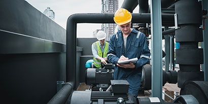 Technicien CVC dans un data Center