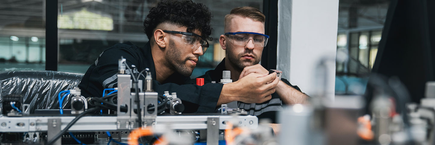 Étudiants dans le secteur Industrie