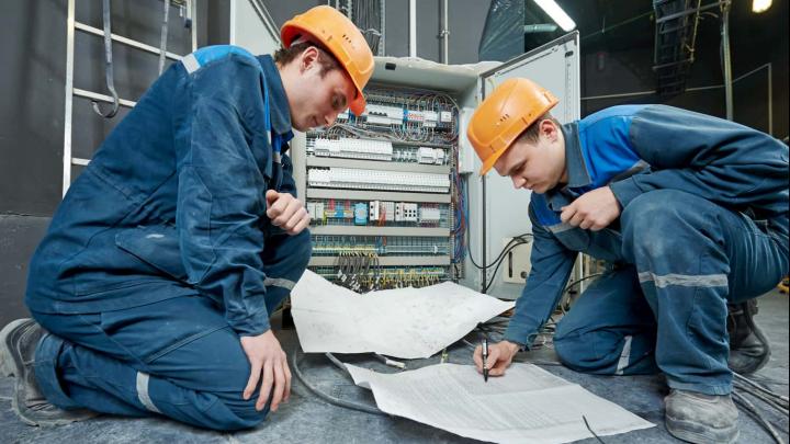 Électricité GIF Emploi