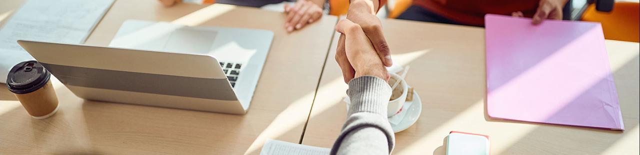 Quel type d'entreprise choisir pour commencer sa carrière selon le baromètre LinkedIn 1er emploi 2026