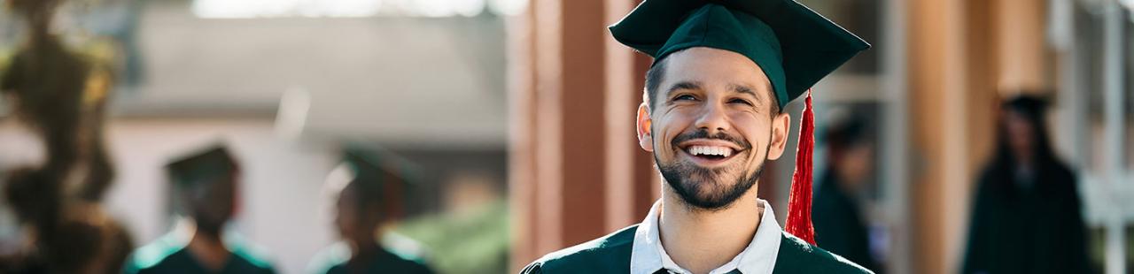 Choisir l'intérim pour lancer sa carrière après un diplôme