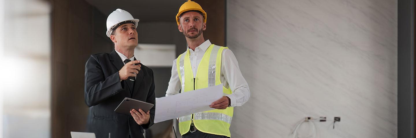 Technico-commercial sur le terrain dans le BTP